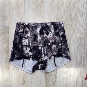 Lulu shorts.